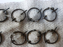 Load image into Gallery viewer, Puttee Fasteners