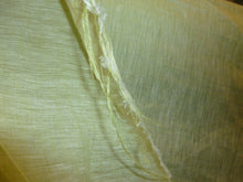 Load image into Gallery viewer, Very Fine  Linens