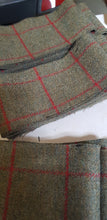 Load image into Gallery viewer, Viking Winingas Leg Wrappings.
