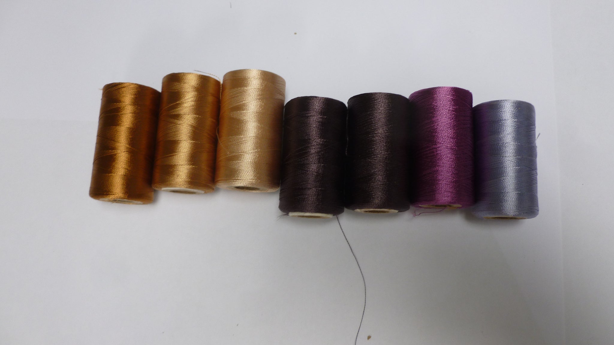 Delicate Silk Thread Silk Threads – Herts Specialist Fabrics