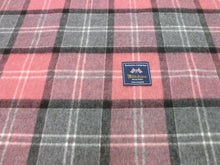 Load image into Gallery viewer, Pure Wool Scarfs
