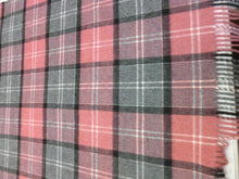 Load image into Gallery viewer, Pure Wool Scarfs
